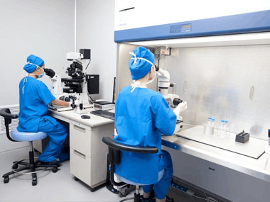 ָ���۾�վ���ΰ���